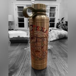 Catstudio 18ounce Texas-Themed Insulated Bottle